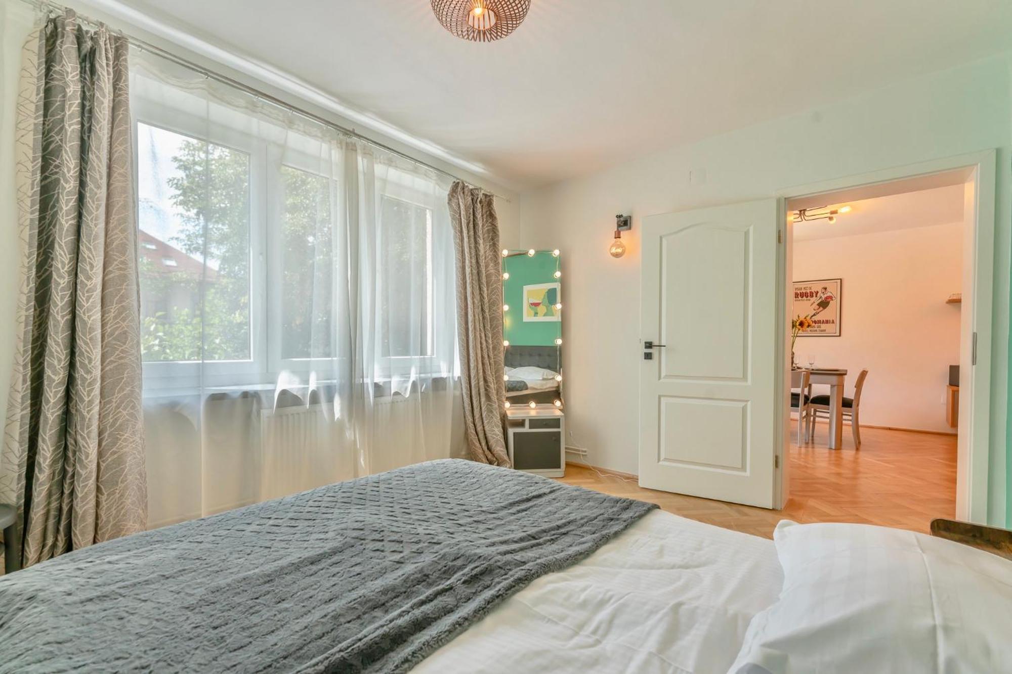 Castanilor 6 - Hip Industrial Apartment Close To City Centre Брашов Экстерьер фото